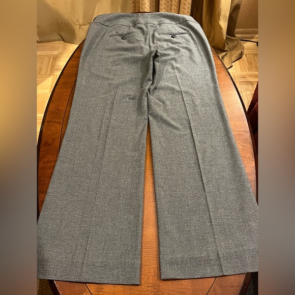 White House Black Market trouser pants. Wide leg, high rise, 2 pockets. Grey. 10 - Picture 6 of 14